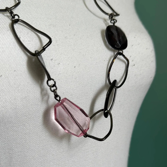 Artistic Black and Pink Asymmetrical Necklace - Picture 3 of 4
